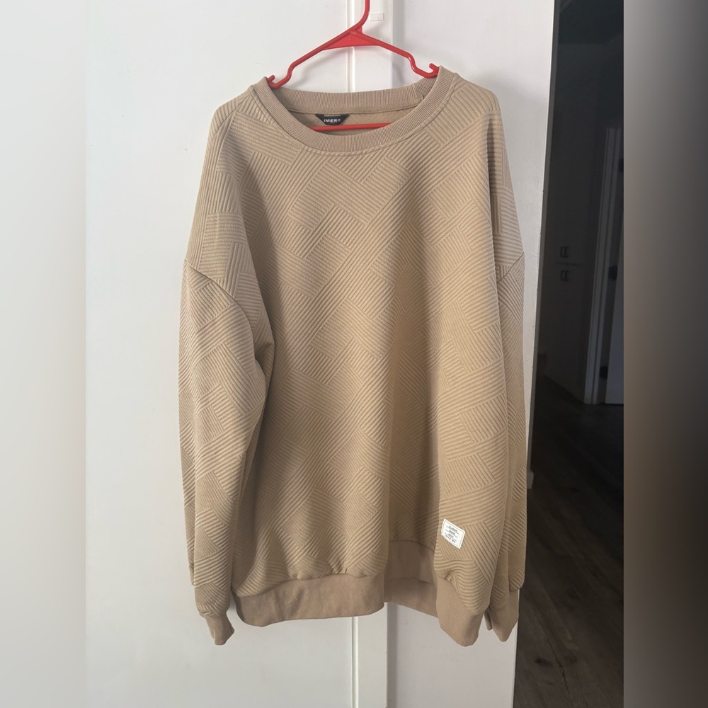 NWOT Tan Geometric Pattern Sweater